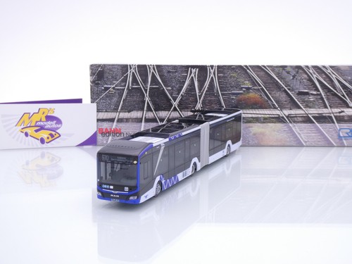 Rietze 76530 man - man, city